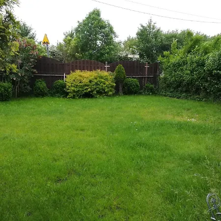 Mieszkanie Z Ogrodem Apartmán